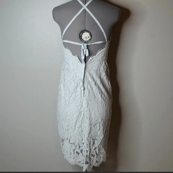 NWT LOVER Affinity Lace Dress - Picture 9 of 13
